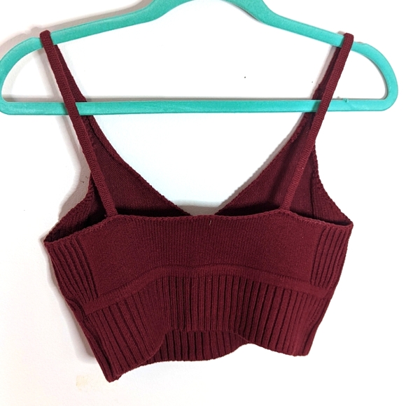 Urban Outfitters cropped knit tank top Size L - Picture 2 of 4
